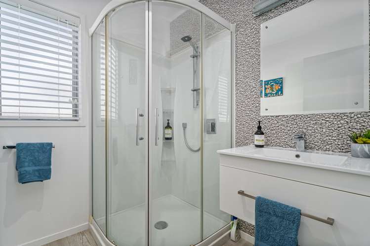 36 Oyster Drive Cooks Beach_13