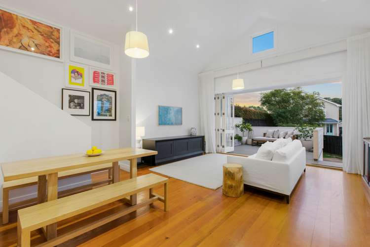 8 Beach Road Northcote Point_9