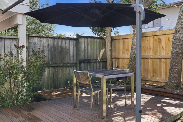 60/92 Bush Road Albany_17