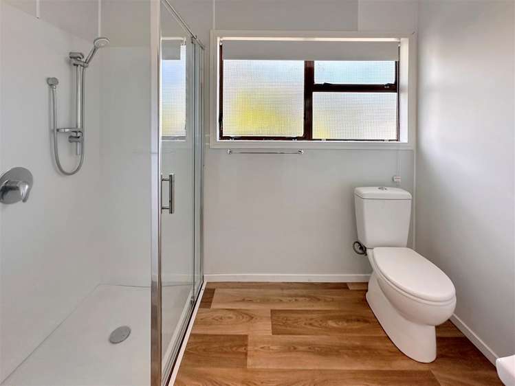 9 Robinson Avenue Holdens Bay_12