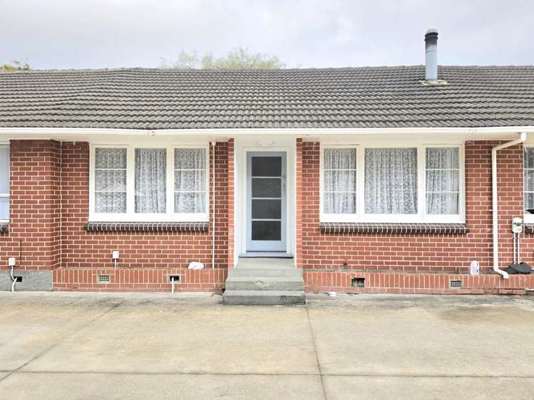 2/26 Riverbank Street_0