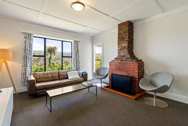 Potential Plus in Island Bay!