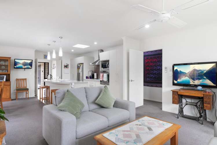 42 Pengover Avenue Leamington_5