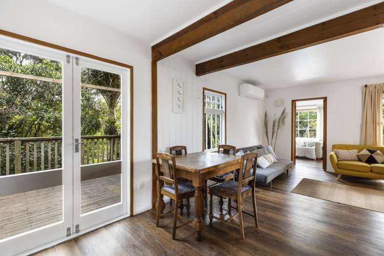 74 Laingholm Drive Laingholm_5