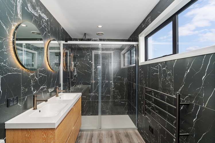 126 Waterways Parade Pauanui_18