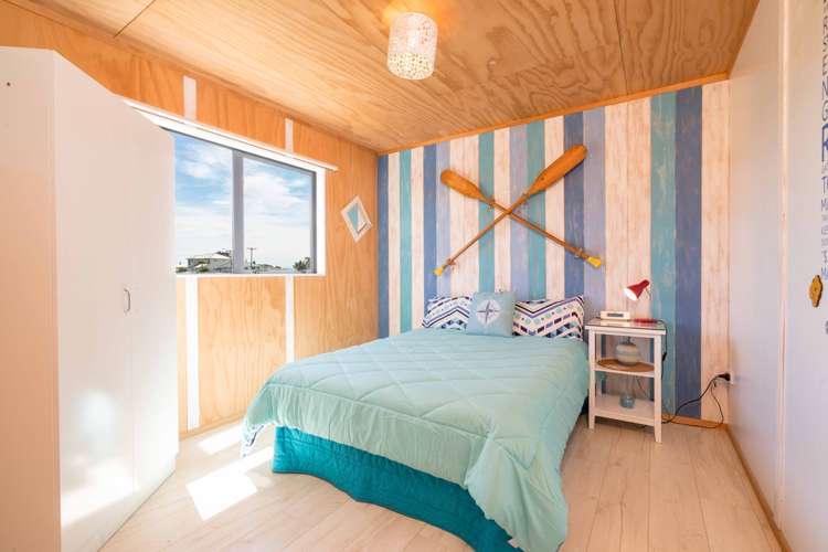 29 Connor Place Taieri Mouth_11