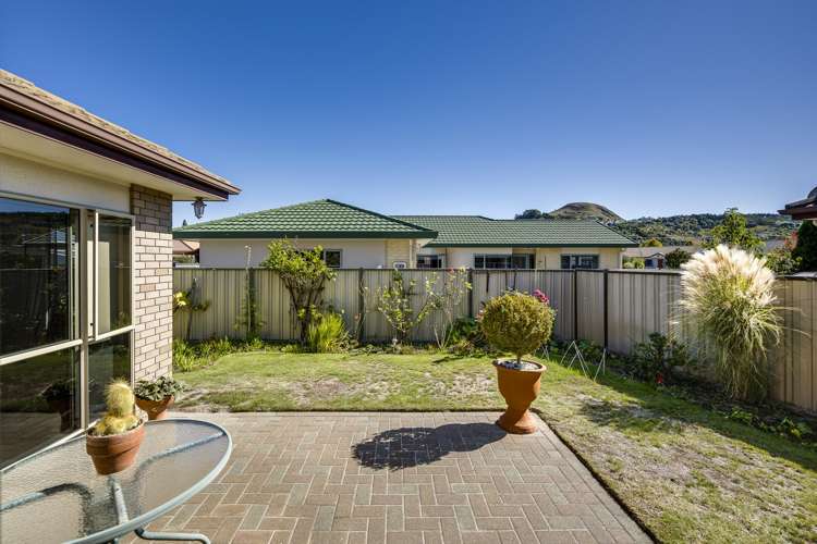 25 Beaufort Mews Taradale_12