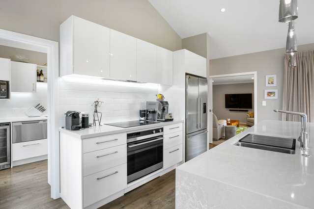 75 Baxter Michael Crescent Cambridge_1