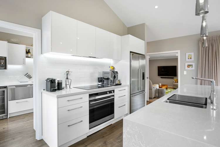 75 Baxter Michael Crescent Cambridge_1