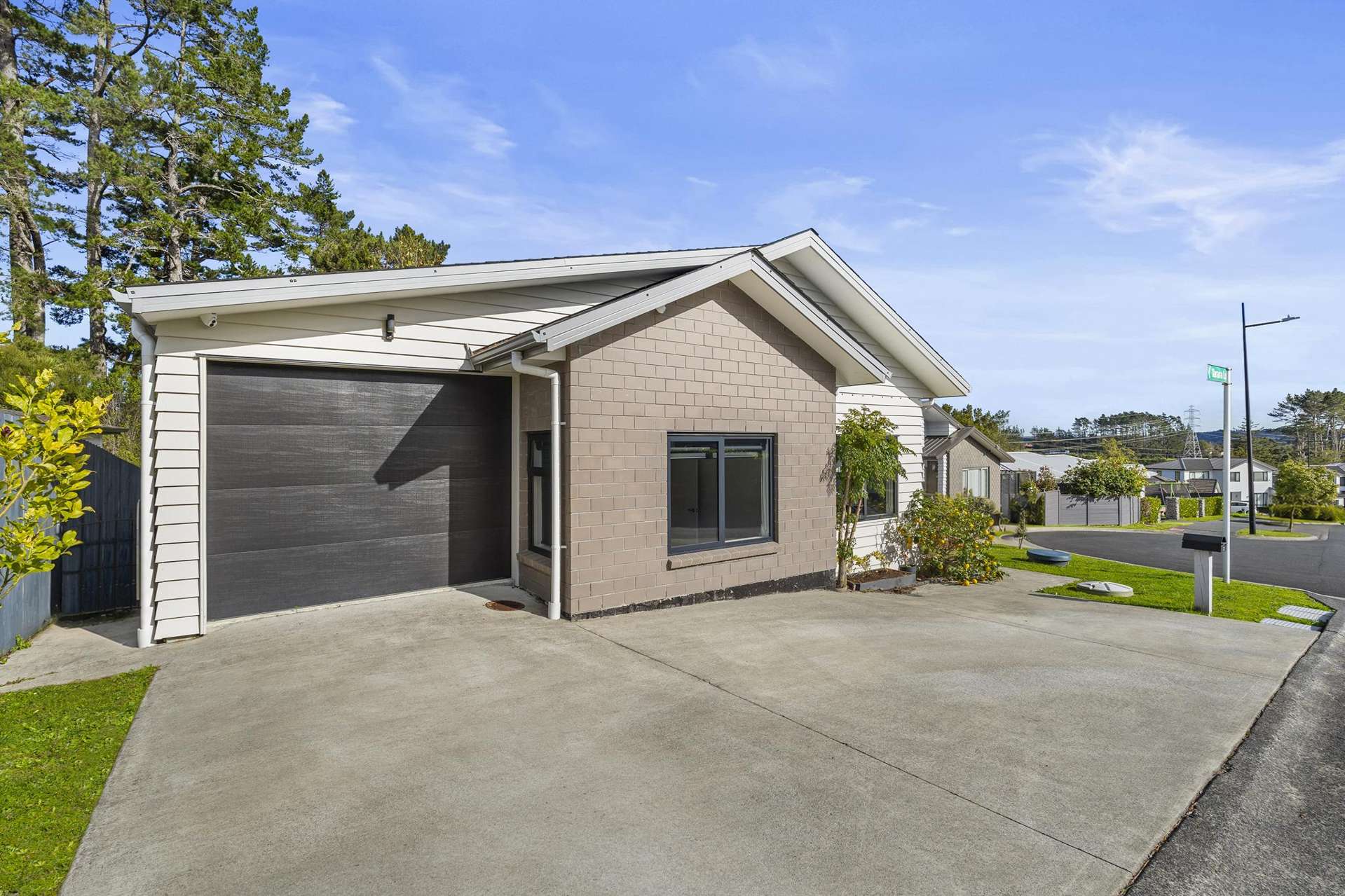 2 Tarara Lane Kumeu_0