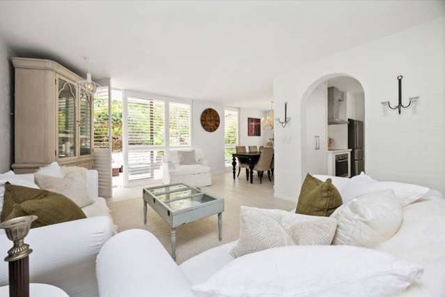 Bliss, by Mt Eden Village