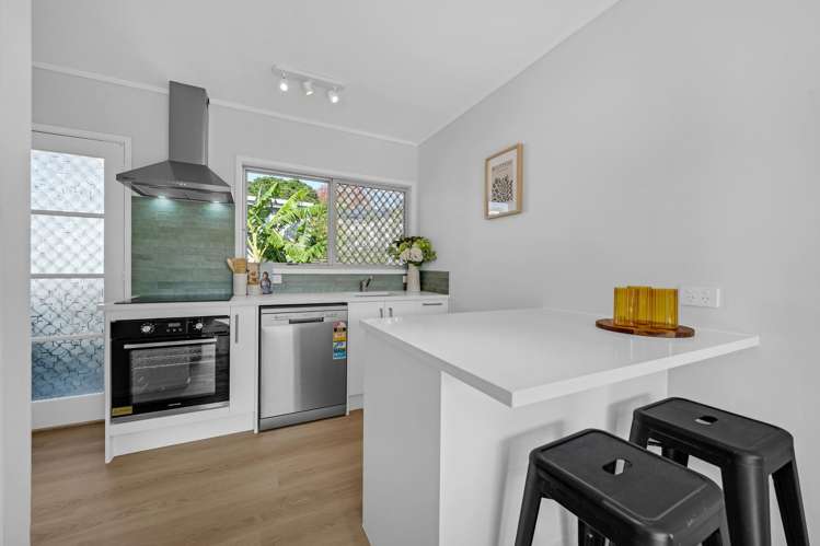3/3 Koromiko Street New Lynn_6
