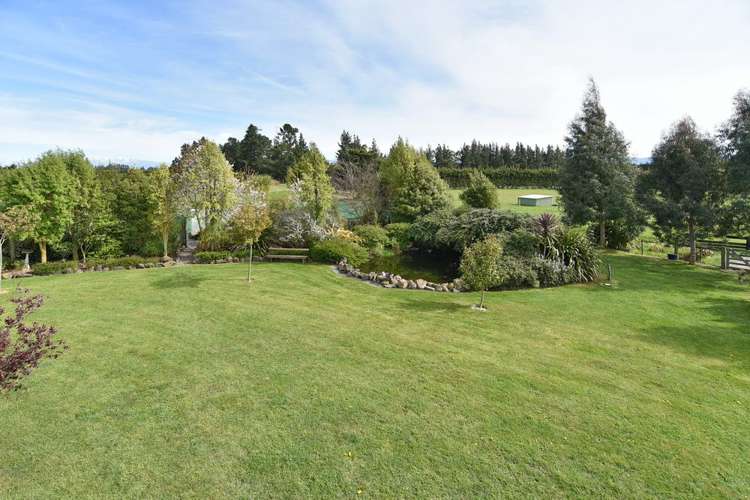 2585 South Eyre Road West Eyreton_16