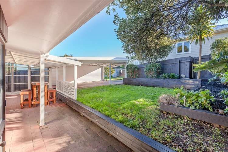 2/84 West Coast Road Glen Eden_19