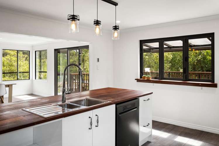 11 Chelivode Street Waitati_9