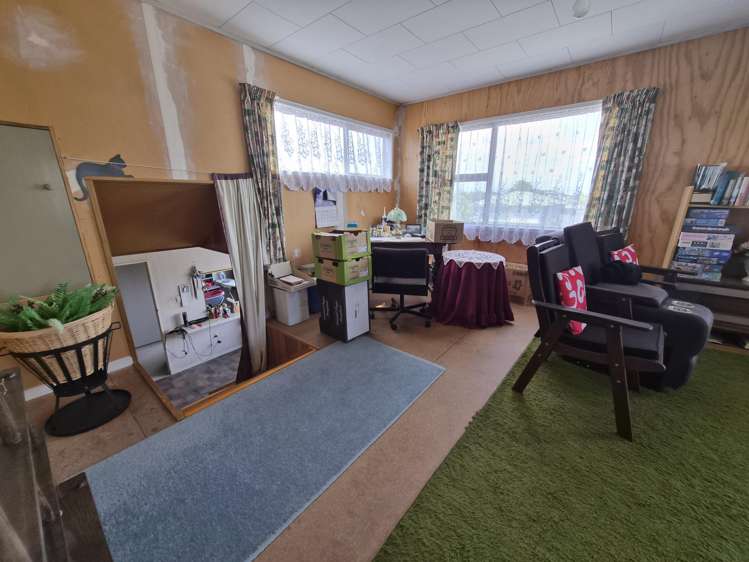 15 Miro Street Kerepehi_16