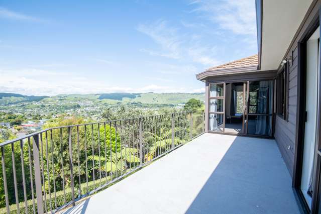 42 Peterhouse Street Tawa_2