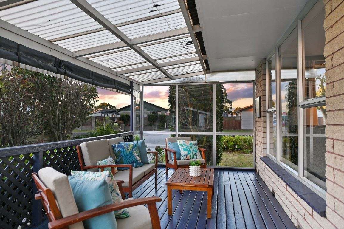 12 Malabar Crescent Broomfield Christchurch City Houses for Sale