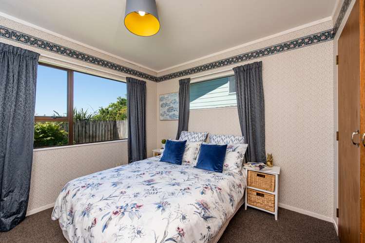 90 Tweed Road Papakowhai_17