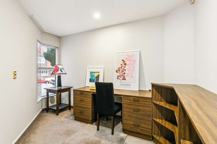 2/67 Bolton Street Kelburn_14