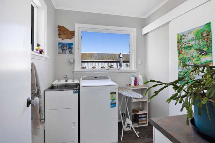 1 Hunter Street Hawera_34