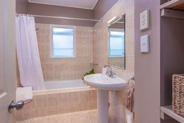 4 Aldersgate Road Hillsborough_2