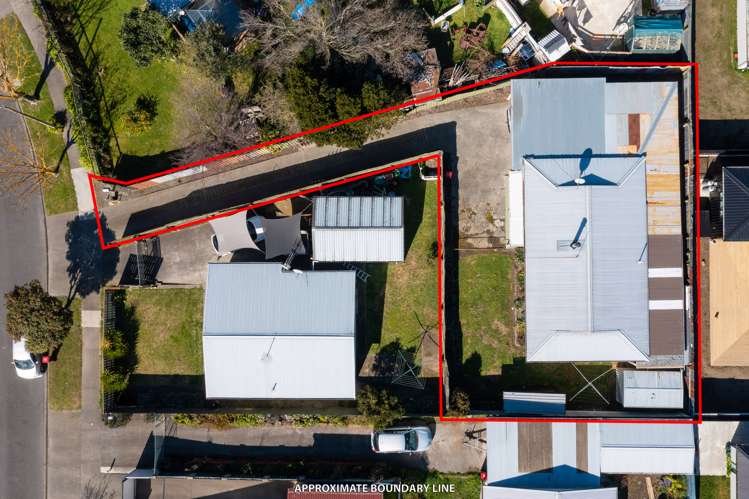 11 Tarbet Street Flaxmere_12