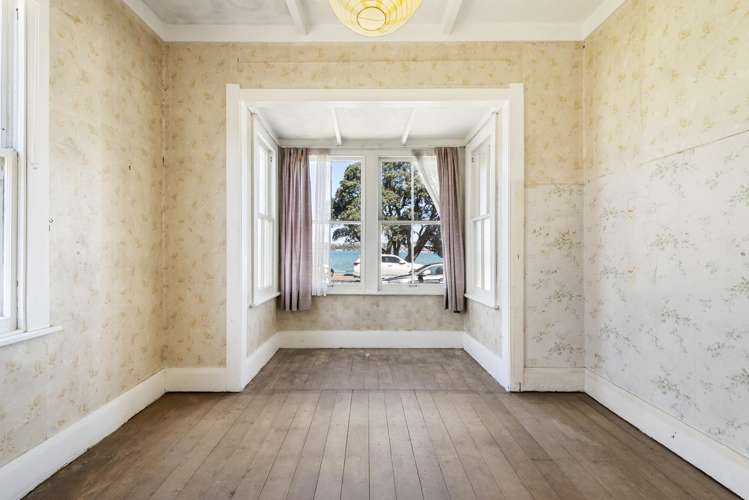 27 Queens Parade Devonport_6