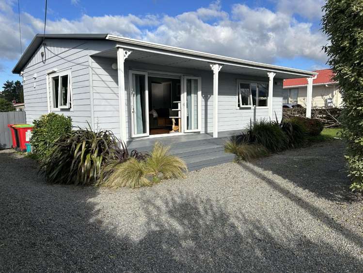 1 Farrier Grove Featherston_0