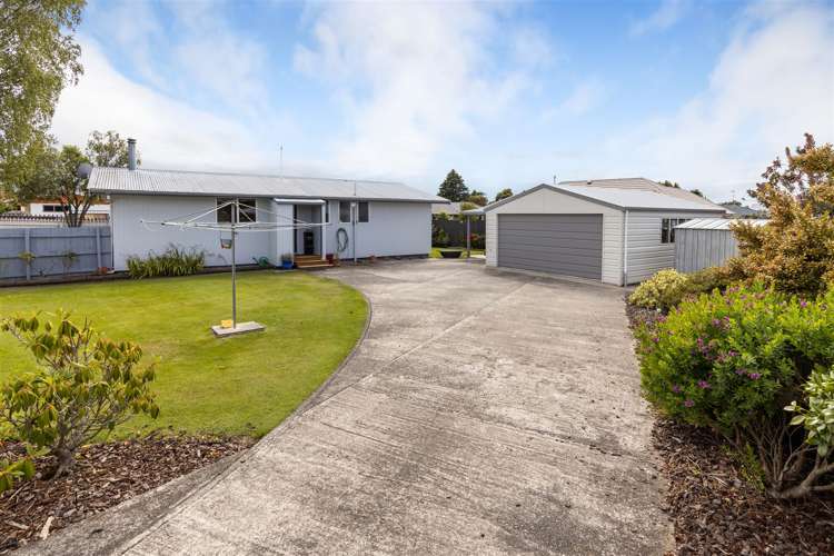 9 Faulkland Drive Witherlea_25