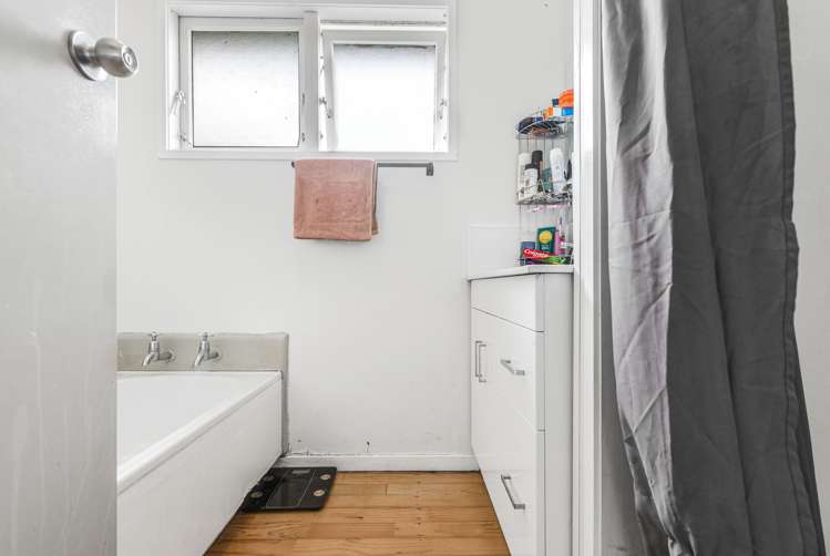 3 Opal Place Pukehangi_10