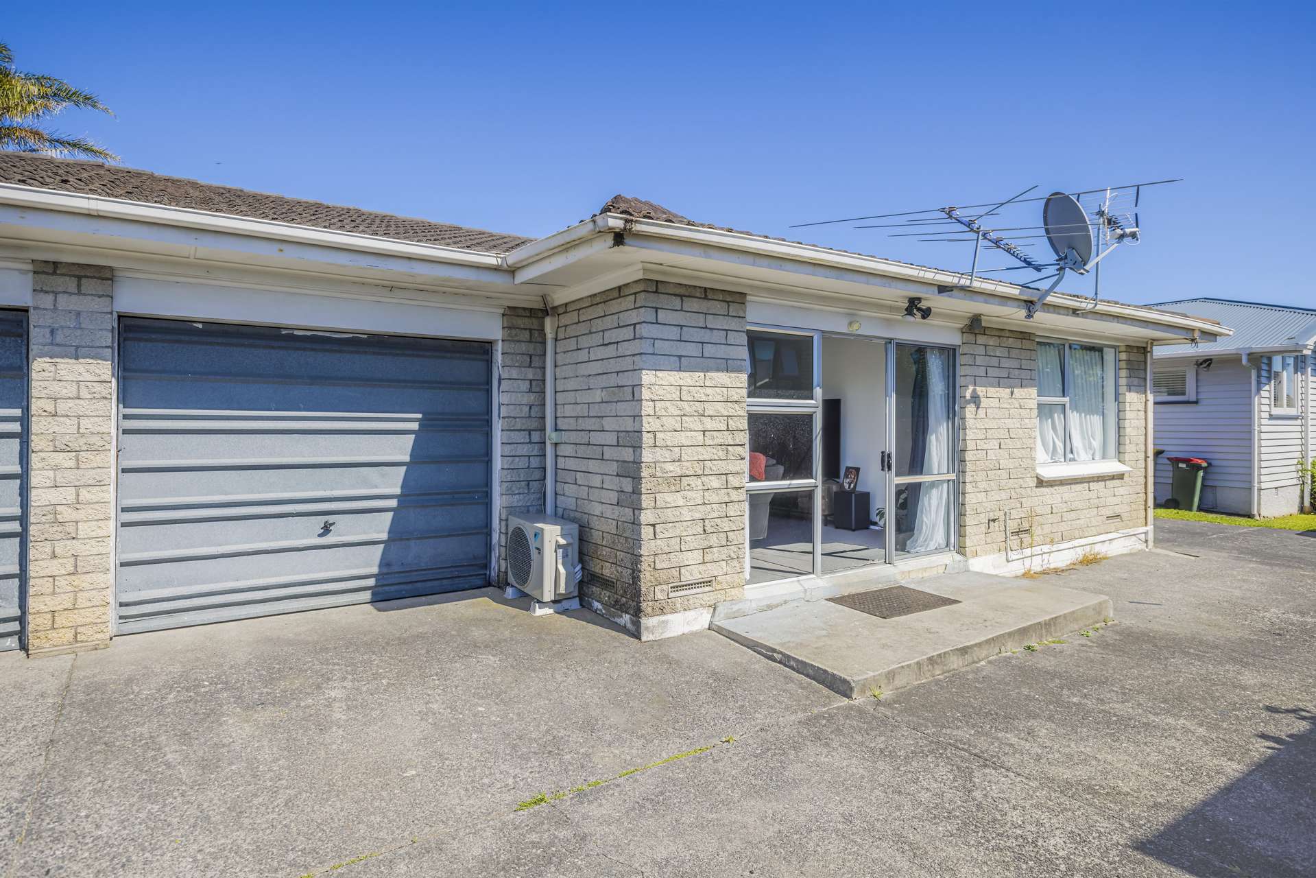 2/11 Coates Road Papatoetoe_0