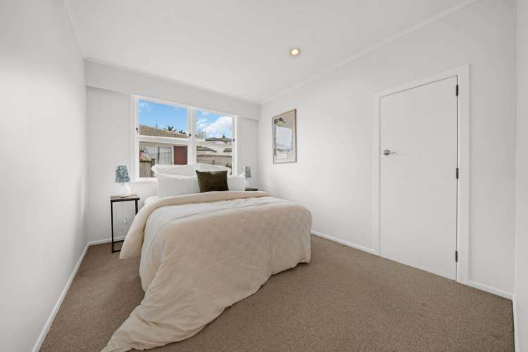 8 Drew Street Mt Roskill_13