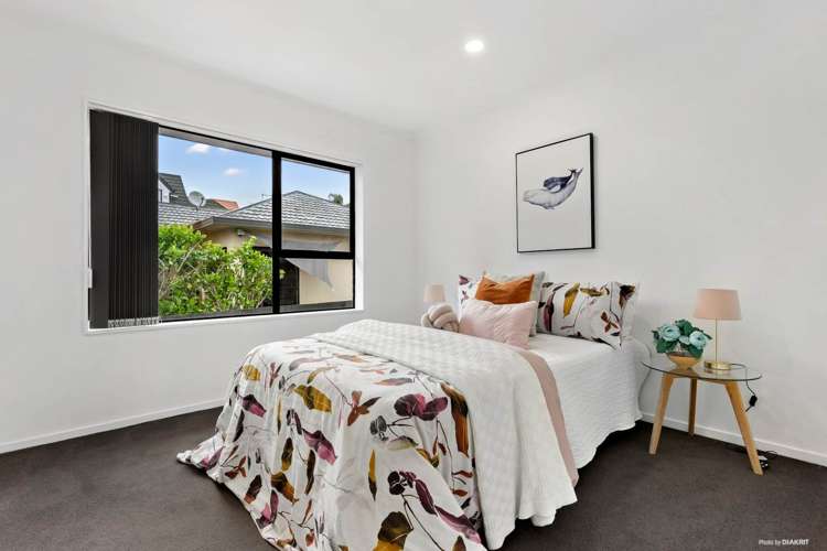 5 Aspiring Avenue Clover Park_13