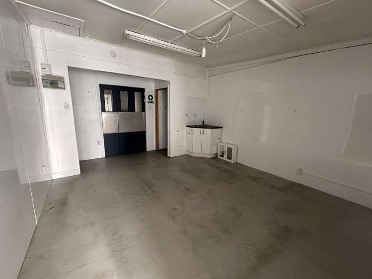 Unit 1/27 Factory Road Mosgiel_7