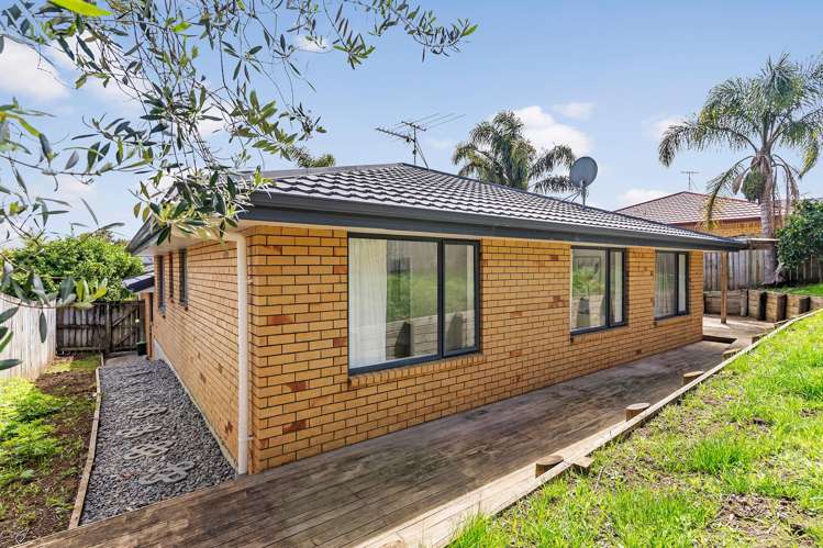 3 Marbella Crescent Oteha_21