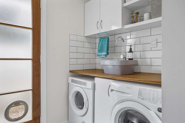 18 Trina Place Shirley_13