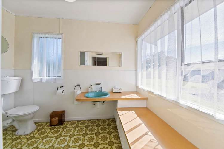 112 Racecourse Road Waiuku_23