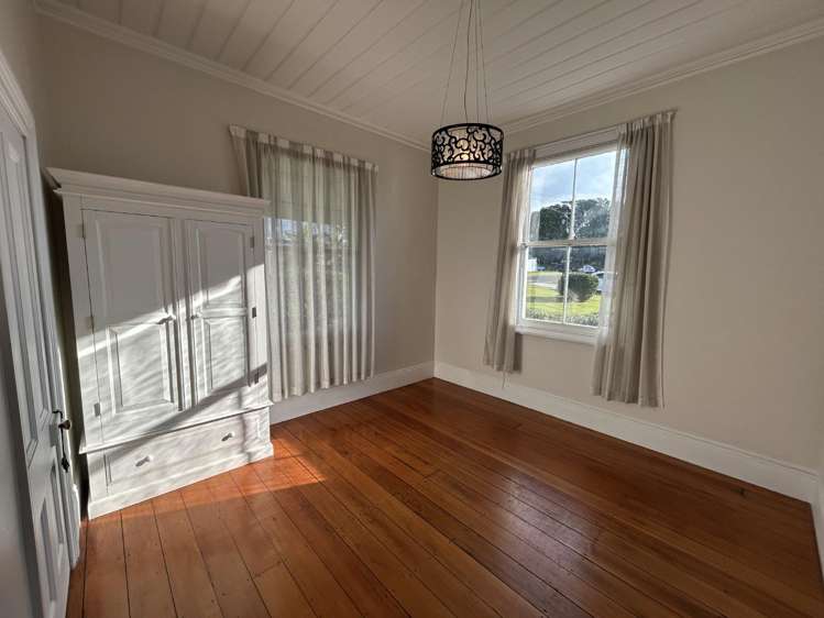 a/13 Stewart Street 11555_8