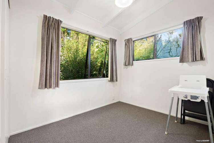 61 Sylvan Crescent Te Atatu South_14