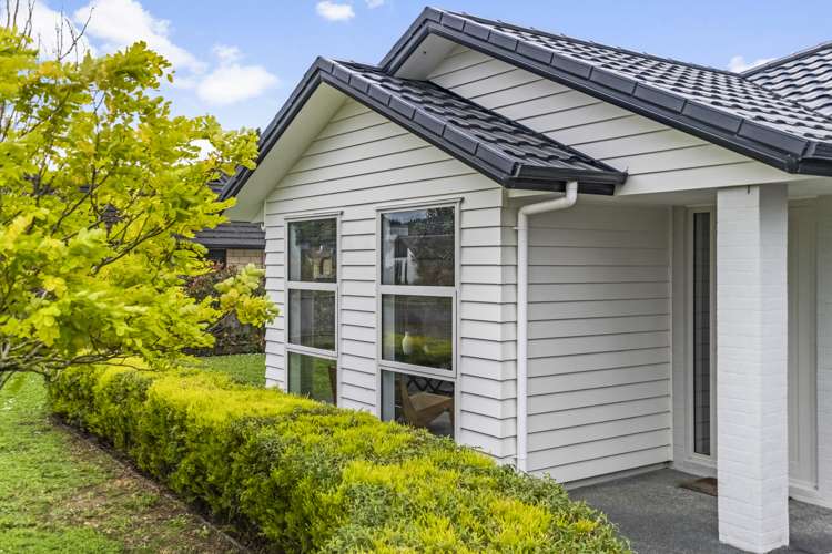 7 Pohutukawa Parade Riverhead_24