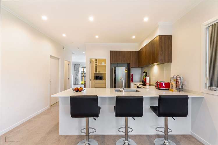 6 Sacred Kingfisher Road Hobsonville_7