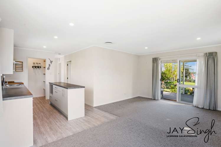 1 Banks Road Kawakawa Bay_4