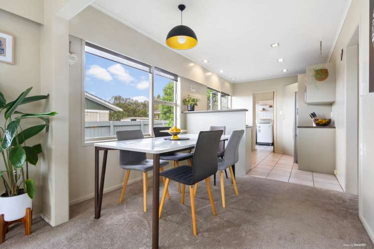 4 Vodanovich Road Te Atatu South_4