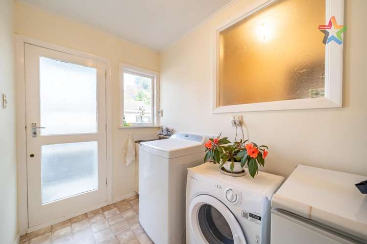 29 Mcgowan Road Wainuiomata_16