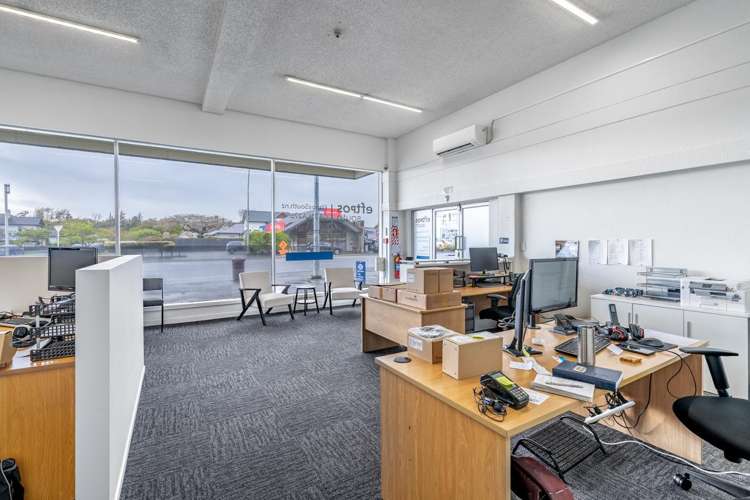 228 Dee Street and 11 Earnslaw Street Avenal_20