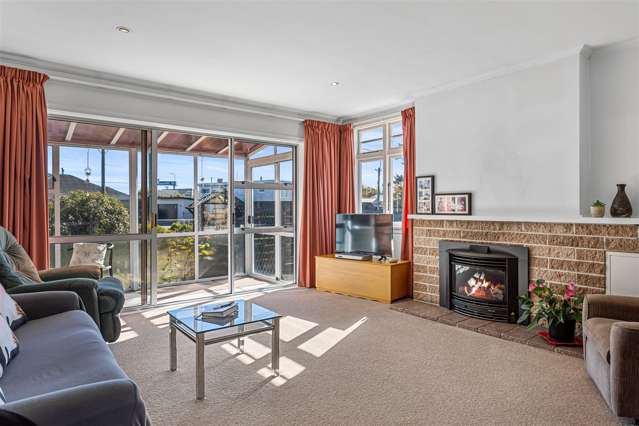 1/62 Bassett Street Burwood_3