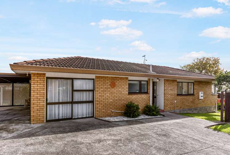 2/13 Menary Street_0