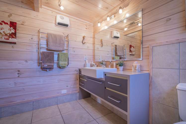 103 The Quay Pauanui_15