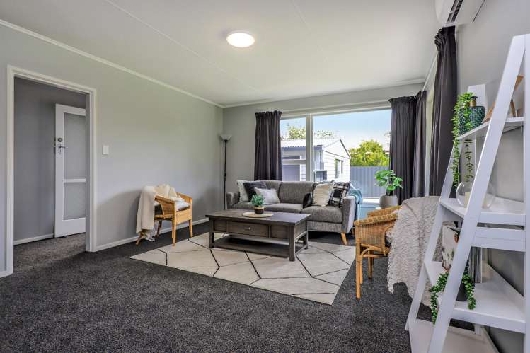 24 Deal Crescent Flaxmere_16